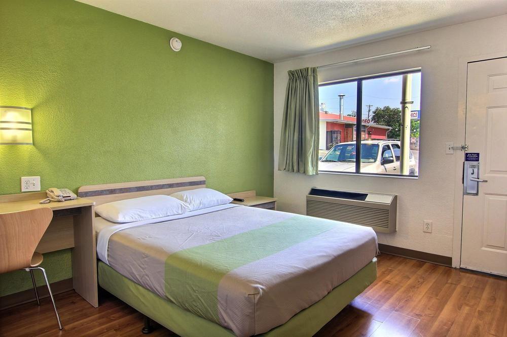 Motel 6-Austin, Tx - Airport - South Extérieur photo