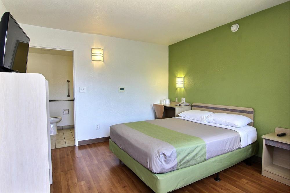 Motel 6-Austin, Tx - Airport - South Extérieur photo