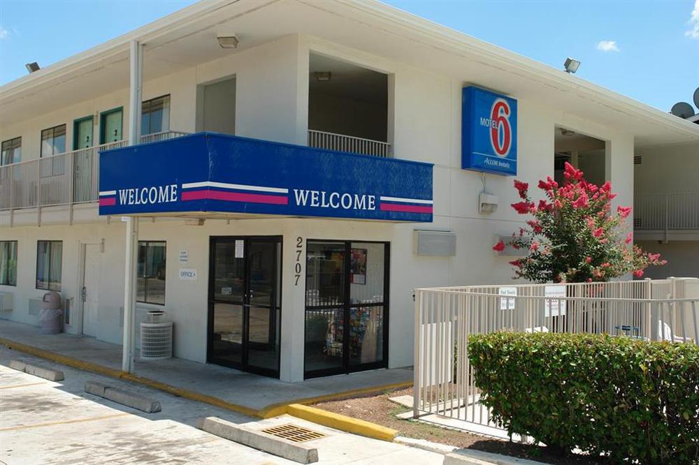 Motel 6-Austin, Tx - Airport - South Extérieur photo